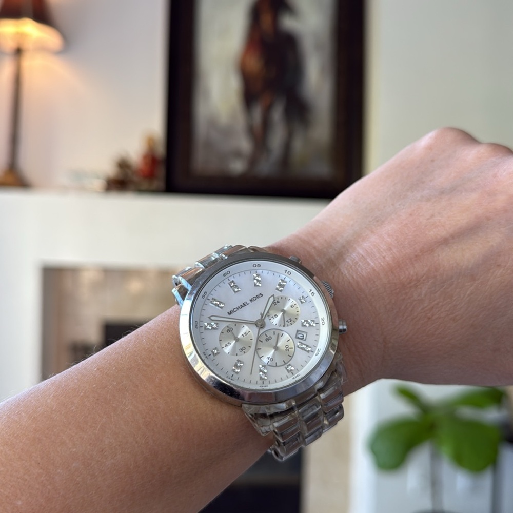 Michael Kors 2 Watches - Picture 9 of 12